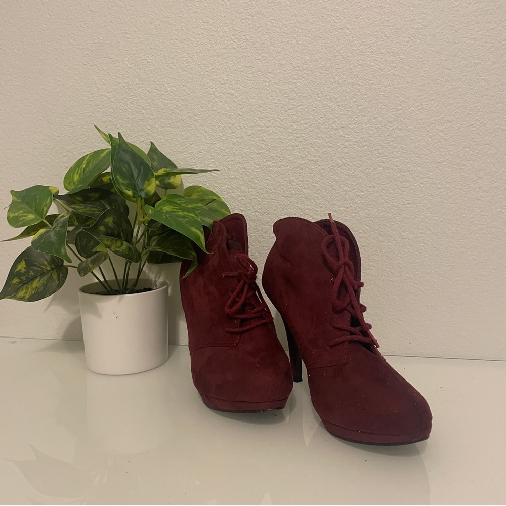Tango Red Lace Up Heeled Booties Size 7